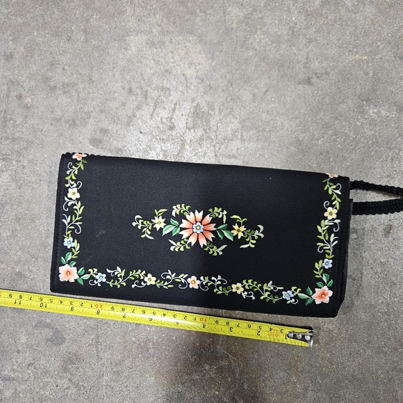 Y2K 90's Vintage Satin Embroidered Purse - Picture 2 of 6